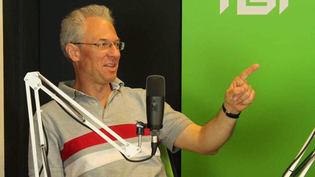 Bódi Zoltán, a netnyelvész a témák megvitatása közben. Fotó: Nemes Ilona