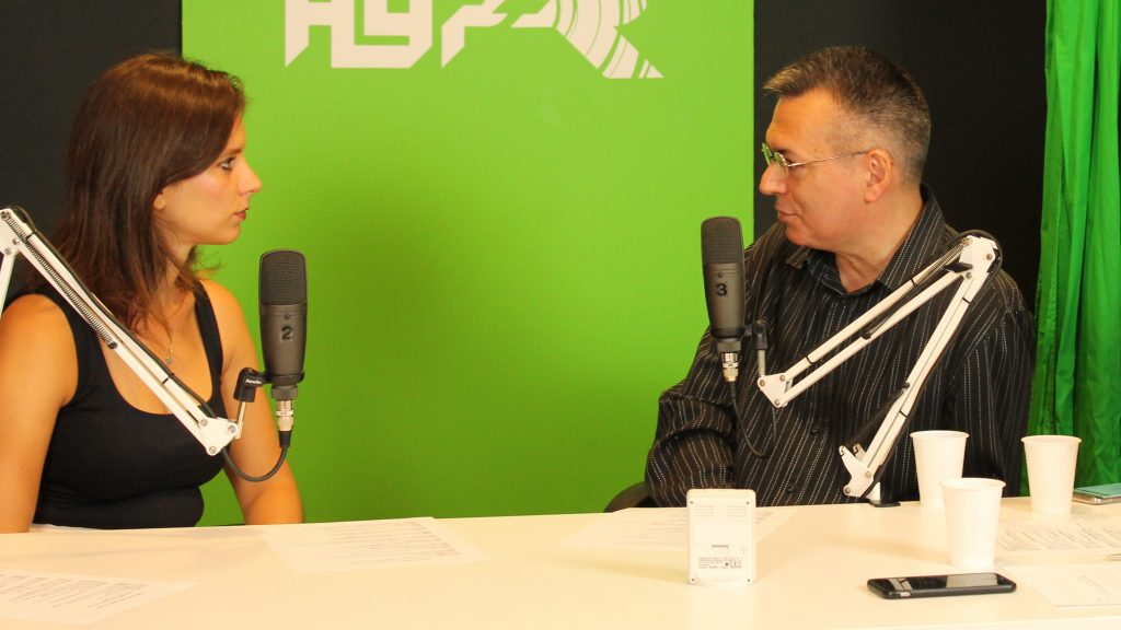 Fazekas Barbara (IVSZ) és Szilágyi Árpád az élő adás közben